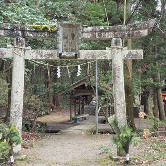 貴船神社