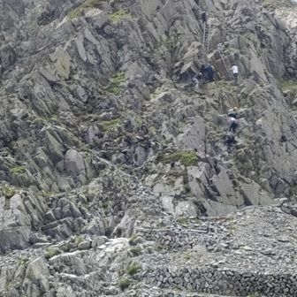 穂高岳山荘へ続く道が一番怖かった😱