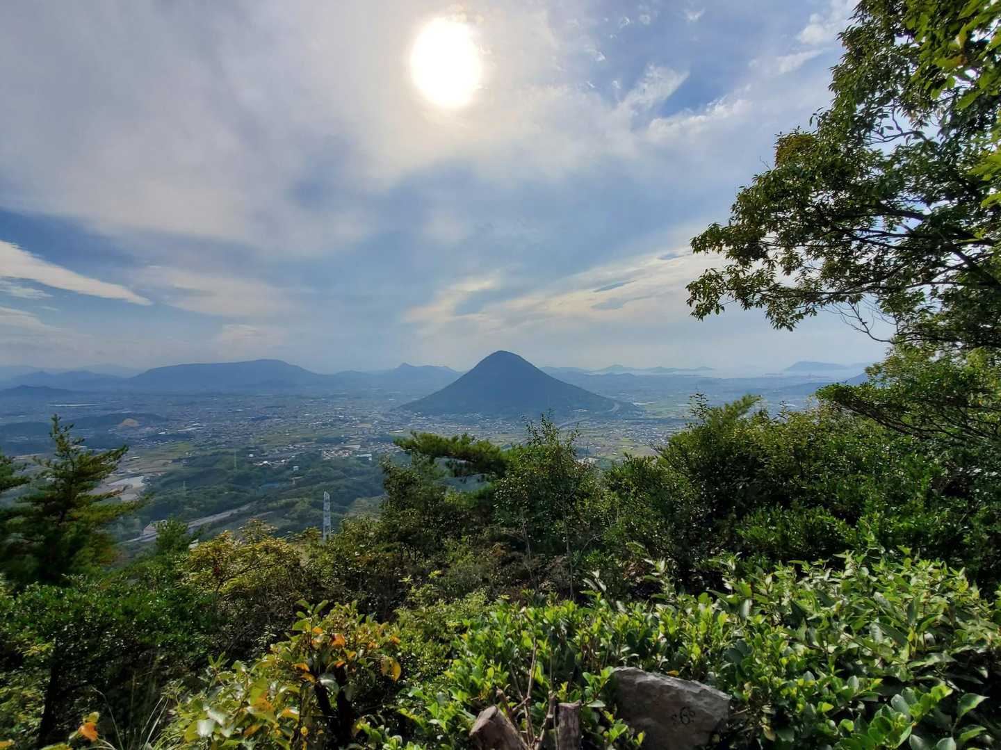 城山登山口-地蔵堂-郷師山-城山 周回コースの写真
