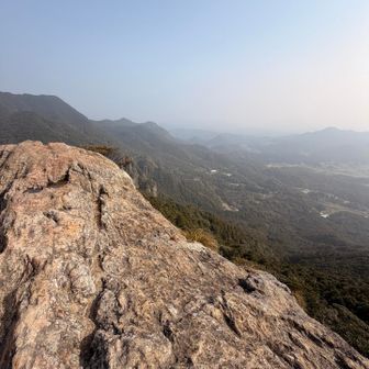 天童岩から
今日は霞んでます