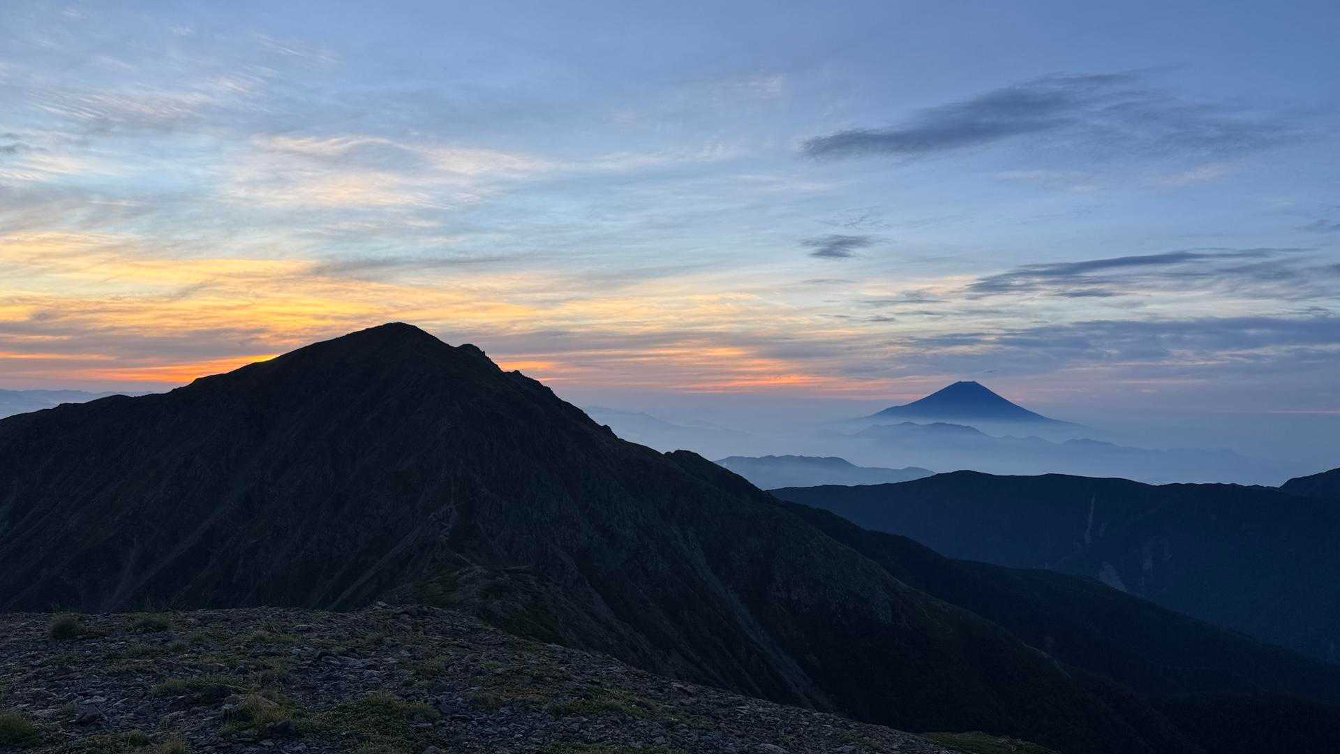 悪沢岳と富士山