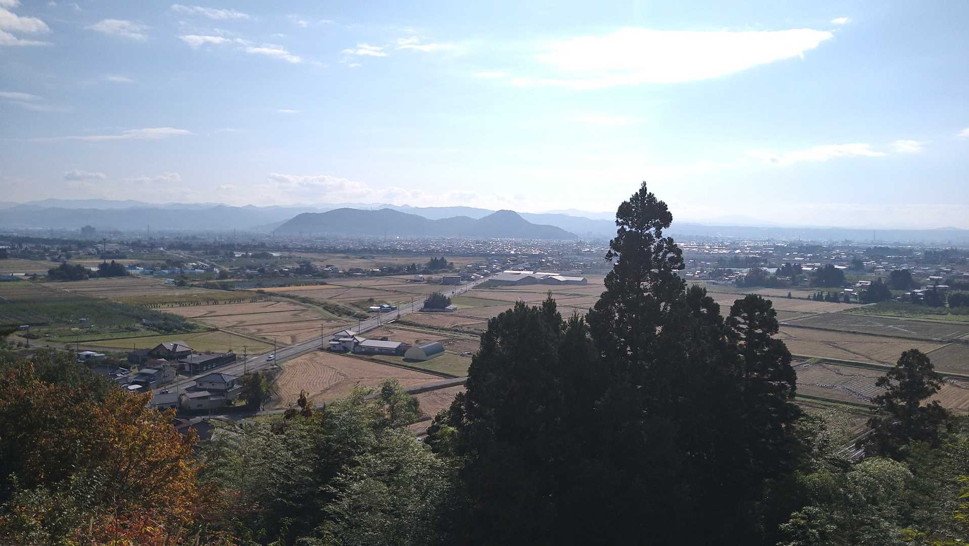 塩竈神社から信夫山