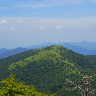 反対側には赤帽子山⛰️