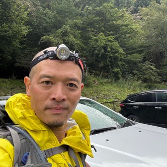 30分歩いて駐車場に到着✨

7:48、2泊3日の旅は終了👍
おつかれ山々でしたー⛰️✨