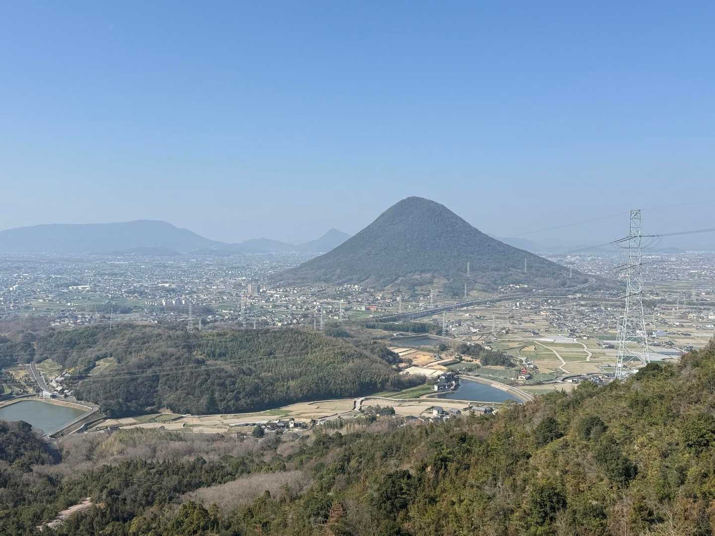飯野山