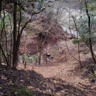 道路がみえる。終わりが近い。