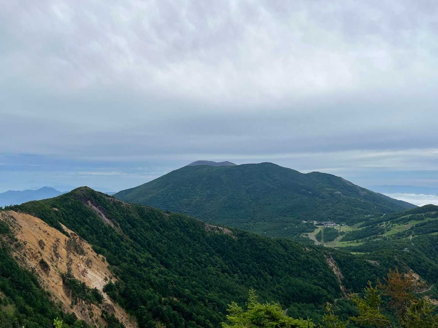 篭ノ登山-西篭ノ登山-池ノ平湿原入口-鏡池-三方ヶ峰-見晴 縦走コースの写真