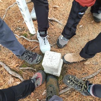 🥾👟👠👞👡👢🩴