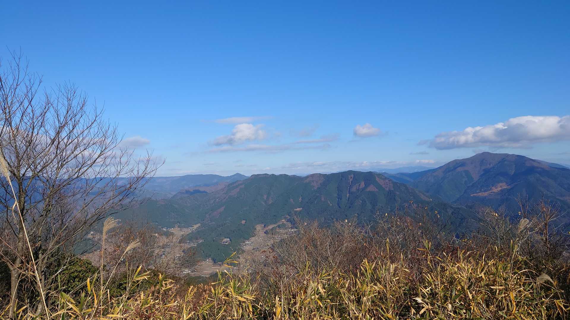 山頂よりの展望①津山市北側