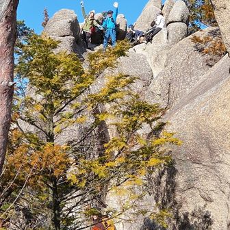 登山グループの
お仲間に会えました～✨
　　
ナイスポーズ😆素敵～😆