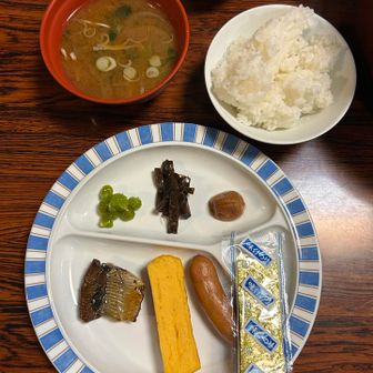 朝食
