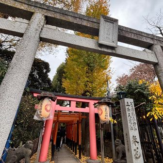 こちらは花園稲荷神社⛩️