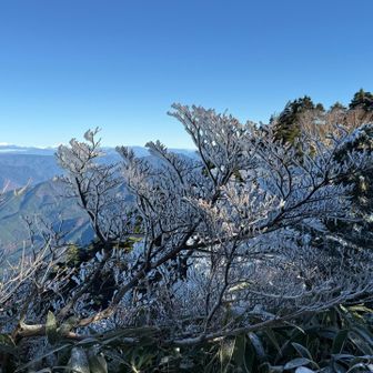 樹氷に彩られた『恵那山』 / ゆうたさんの恵那山・大判山・神坂山の