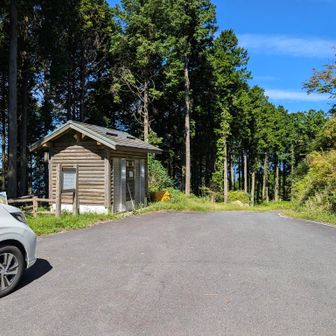 山頂駐車場。