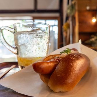 ウィンナーパリッパリで美味しかったし、柚子スカッシュも爽やかですーっと涼しくなった！
NARAYA CAFEさんご馳走様でした♪