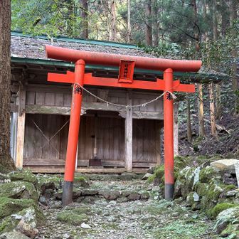 於成神社
