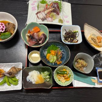 夕食🍽️
お腹いっぱい