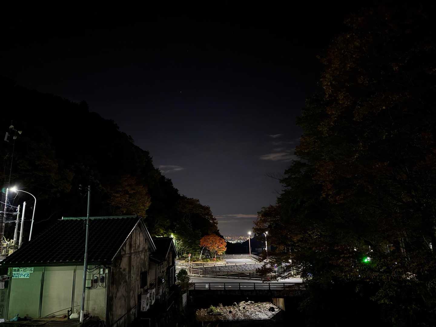 夜景が素敵っ

最終バスにダッシュで乗り込み、本日は終了で御座います🦍💨💨💨💨💨

お疲れ山でした！