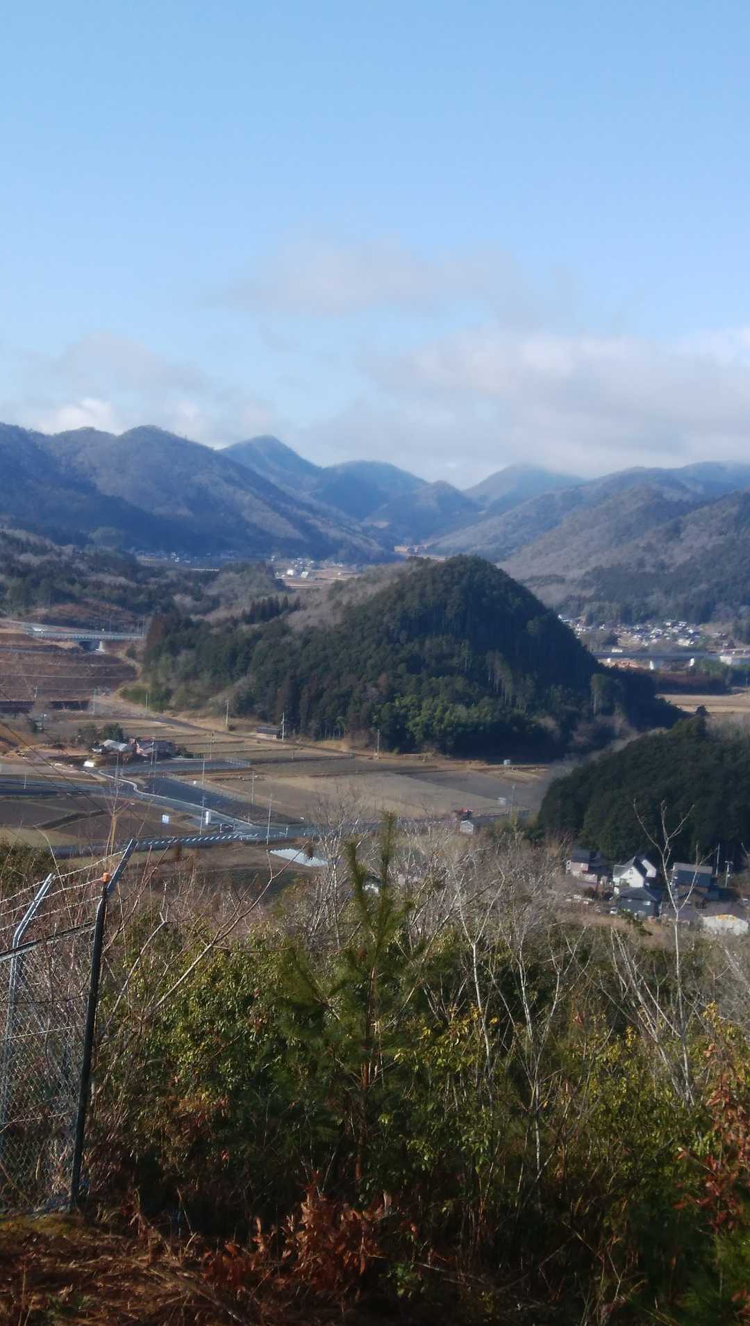 花崗山山頂から櫃ヶ岳方面
