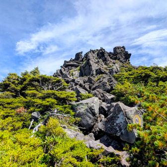 三ッ岳（Ⅲ峰）。
もう少し❗️