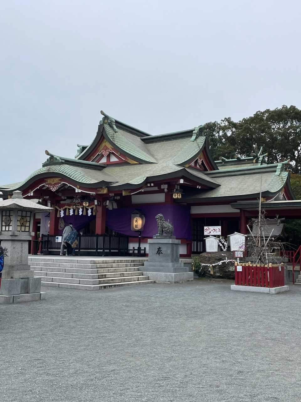 山頂はおそらく敷地内にある古墳群だけど今は入れないのだそう。でも、ピーク取れました😆💦ﾖｶｯﾀｰ