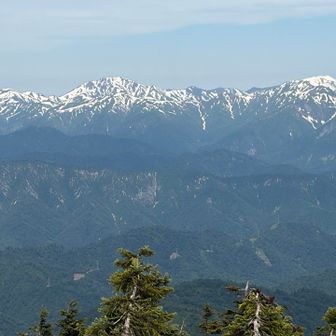 越後三山方面