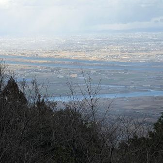 濃尾平野の真っ平らさがよくわかる