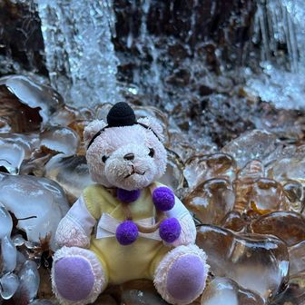 ちょっと記念撮影　お尻冷たいって🙇‍♀️