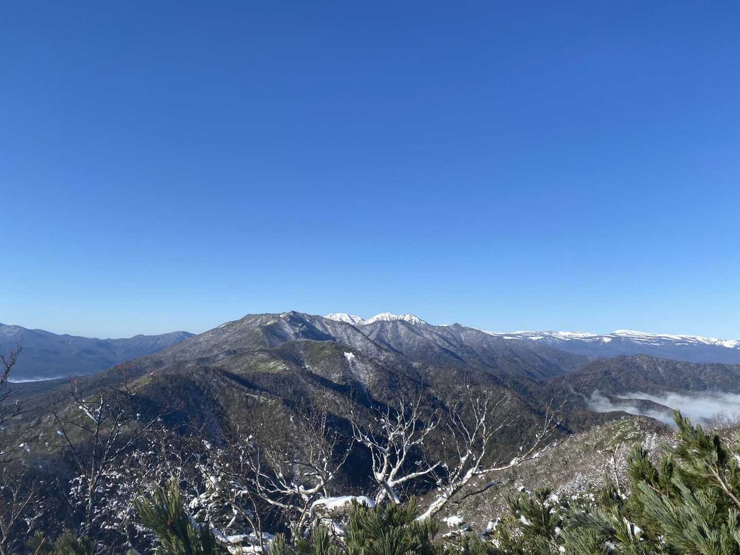 石狩岳も〜