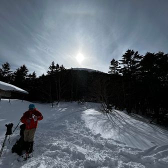 山頂は見えてますが下山時間を考え今回は断念！