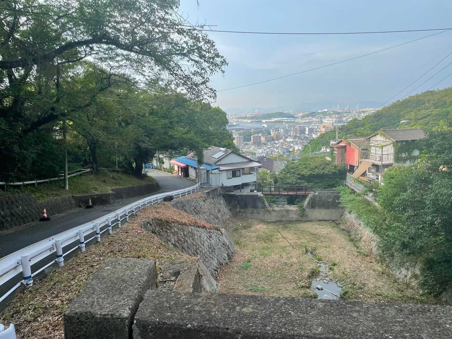 無事に下山。下山と同時に雨がポツポツ振り出しました。