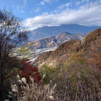 途中の鉄塔から