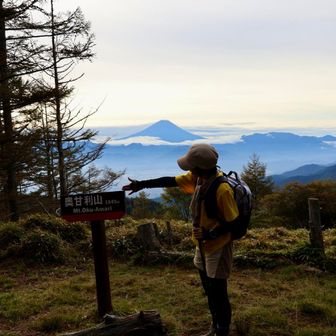 奥甘利山1843m。ここも眺望良し！