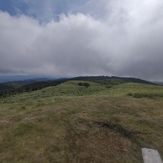 このまま下山ルートへ。
