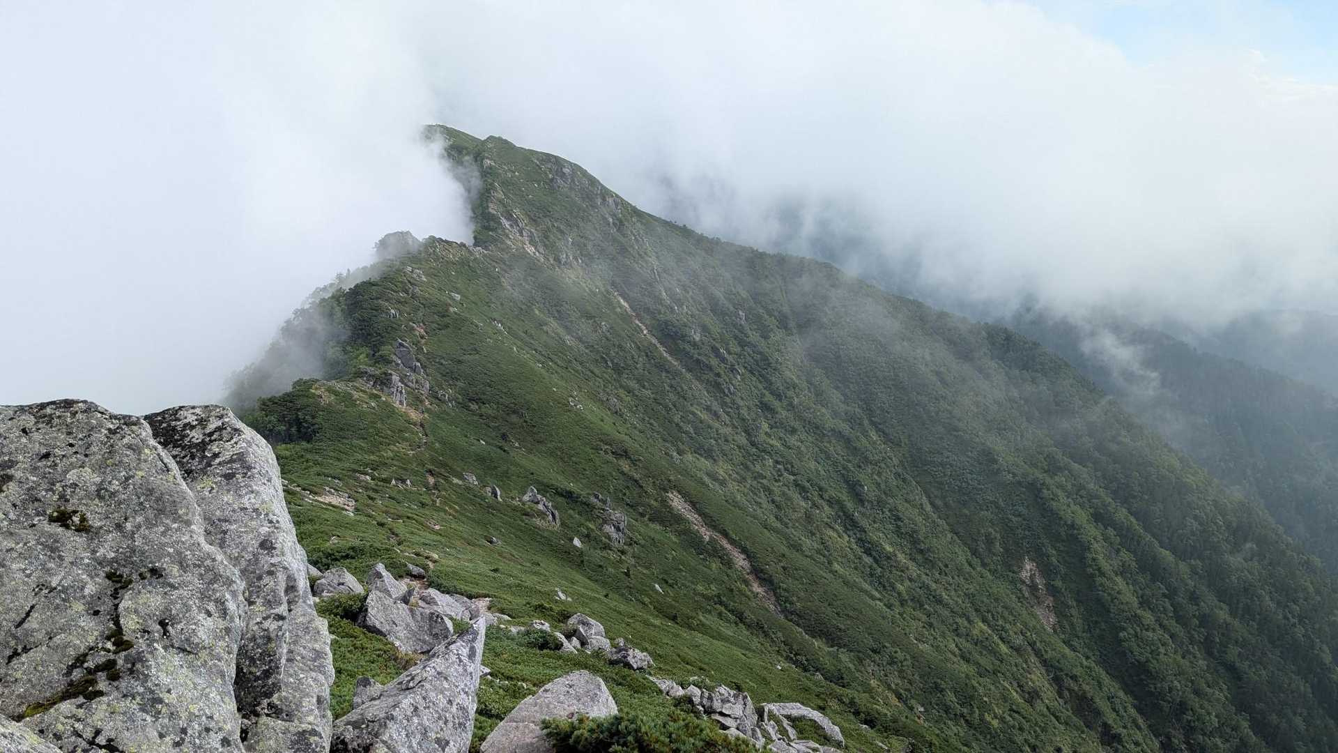 千畳敷駅-島田娘-濁沢大峰-檜尾岳-大滝山-熊沢岳-東川岳 縦走コースの写真