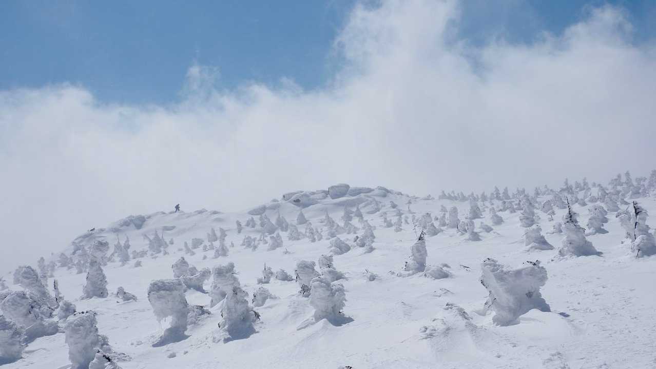 西吾妻山、スノーシューハイク の写真 9
