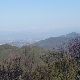 薄っすら中央アルプスかな？