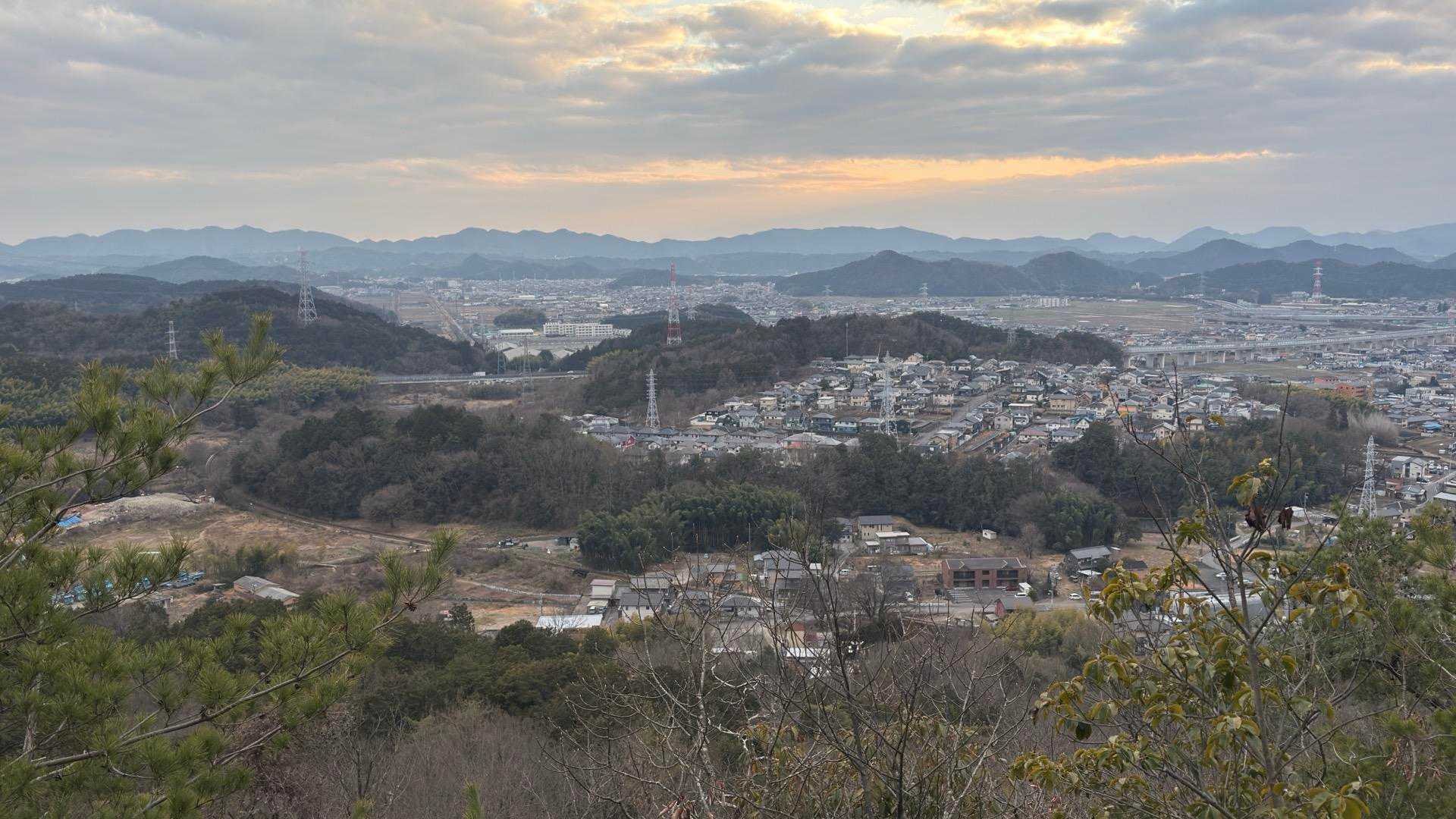 そこからの眺めはもはやお約束‼️
各務原アルプス全景です♪♪♪