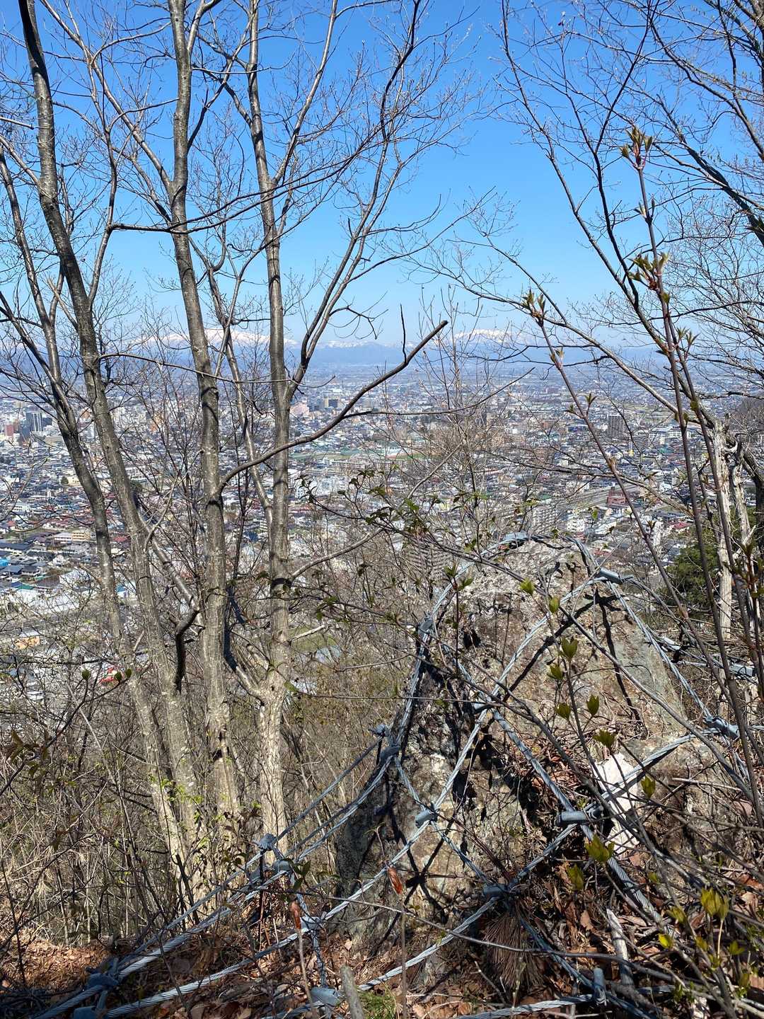 月山と葉山