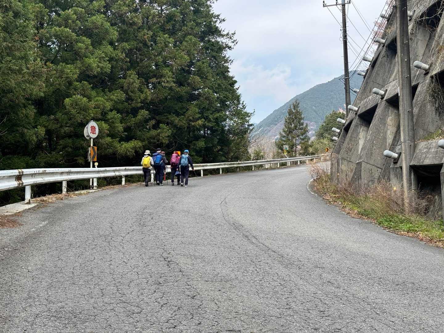 白谷沢-棒ノ嶺-滝ノ平尾根周回コースの写真