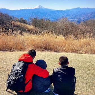 スマイリーとしや