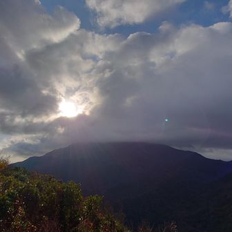 鳥甲山 頂上先の展望所