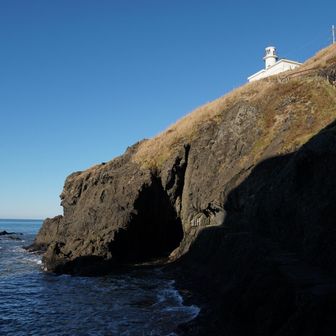 角田岬の灯台