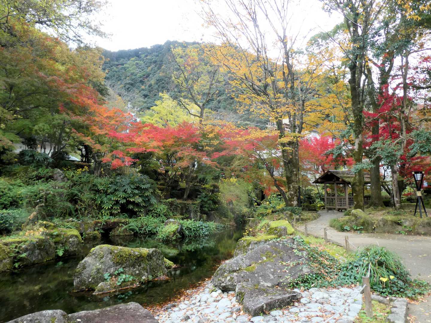 水手道（めい想の小径）-金華山-百曲り登山道 縦走コースの写真
