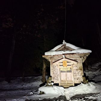 雨はまだ降ってこない鳥坂神社