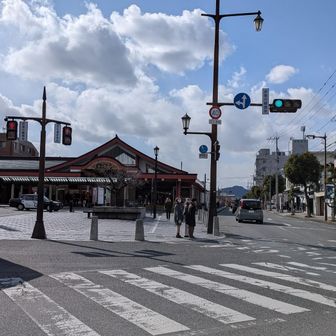 太宰府駅
今日も海外の人がたくさん。
いつも混雑してる太宰府