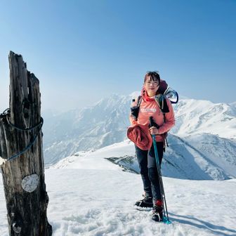 山頂！✌️

ボロボロ山頂標、誰かなんとかしてあげて♡