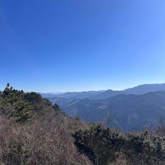 剣山方面の雲が晴れてる✨