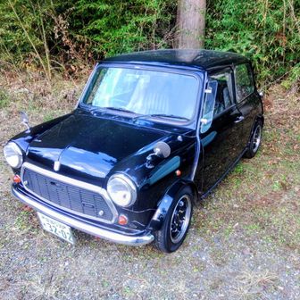 到着～✨今回の駐車場❗到着まで綺麗な舗装道✌️トイレも有り😁
相棒ご機嫌✌️お疲れ山でした