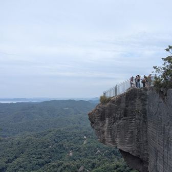 鋸山